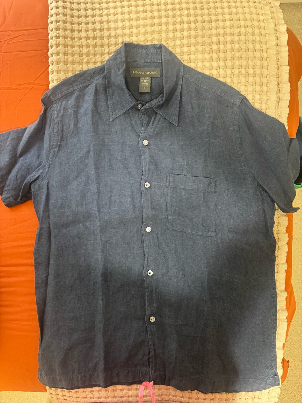 Banana Republic Men's Navy Short-Sleeve Linen Button-Up Shirt